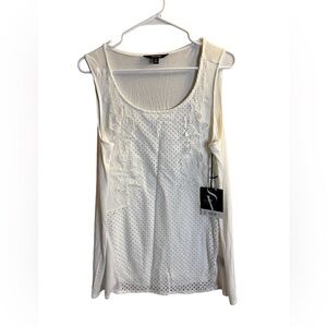 NWT Simply Vera Vera Wang Tank Top White Crochet Floral Round Neck Casual - M